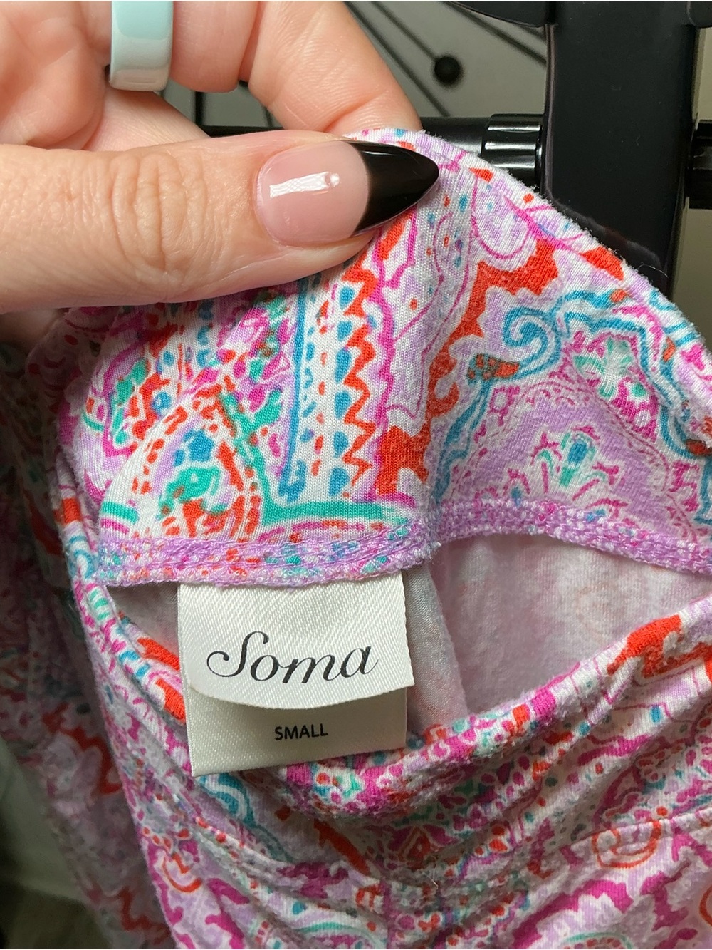 Soma Cool Nights Paisley Capri Pajama Lounge Pants Pink Multicolor Size Small - Picture 4 of 5